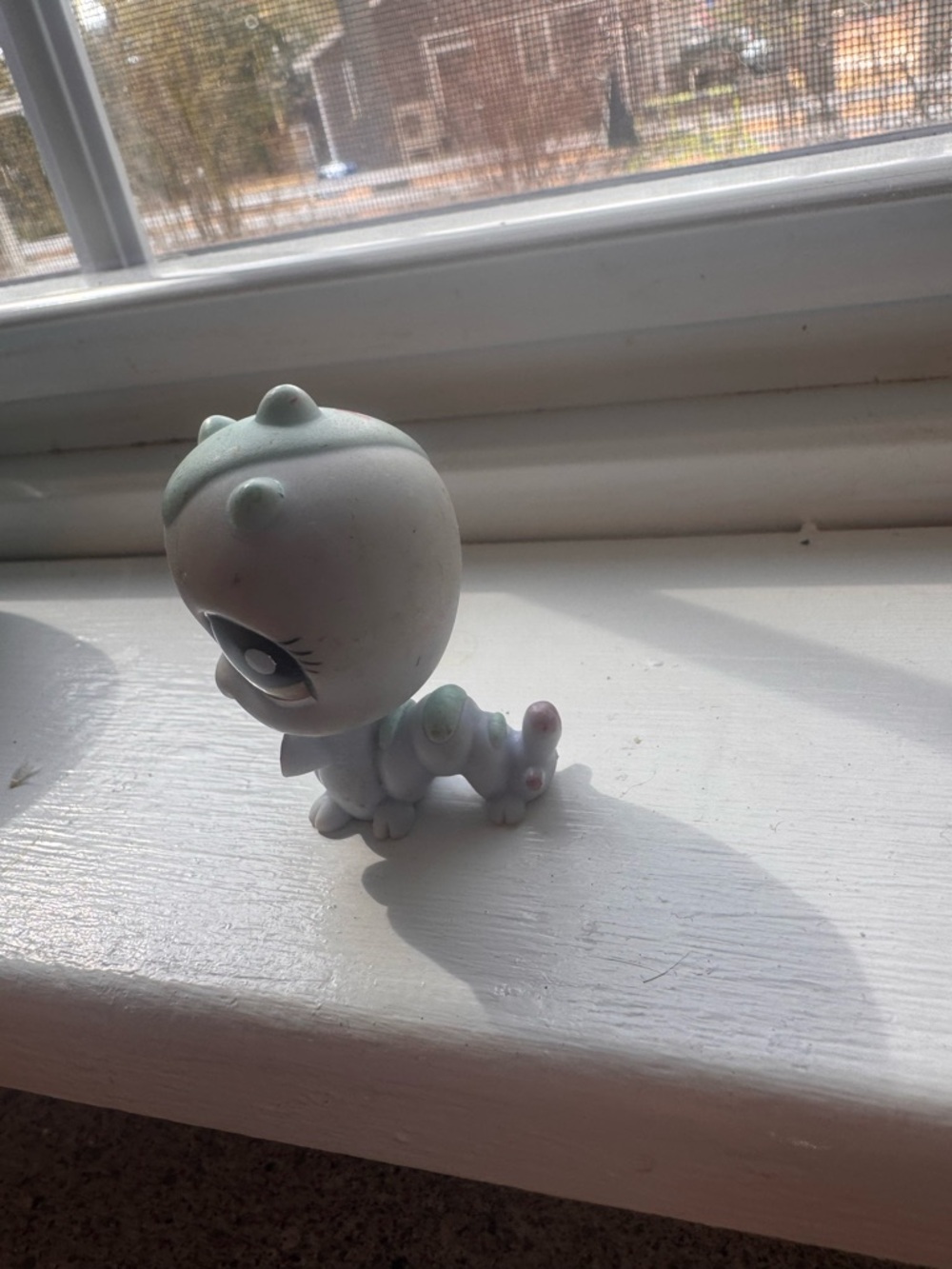 Littlest Pet Shop Pale Mint and Lavender Caterpillar Figure